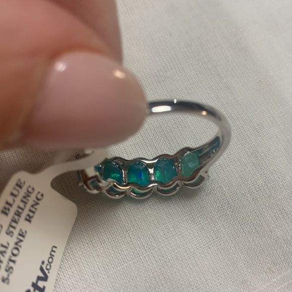NWT JTV 2.35CTW OVAL BLUE ETHIOPIAN OPAL 5-STONE RING - Picture 4 of 5